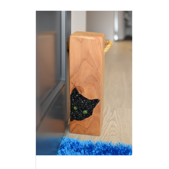 Macrocarpa Black Cat Door Stop